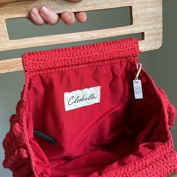 Cleobella Grenadine Tulum Red Crochet Knit Handbag Purse - Wood Handles 1970’s - Picture 6 of 9